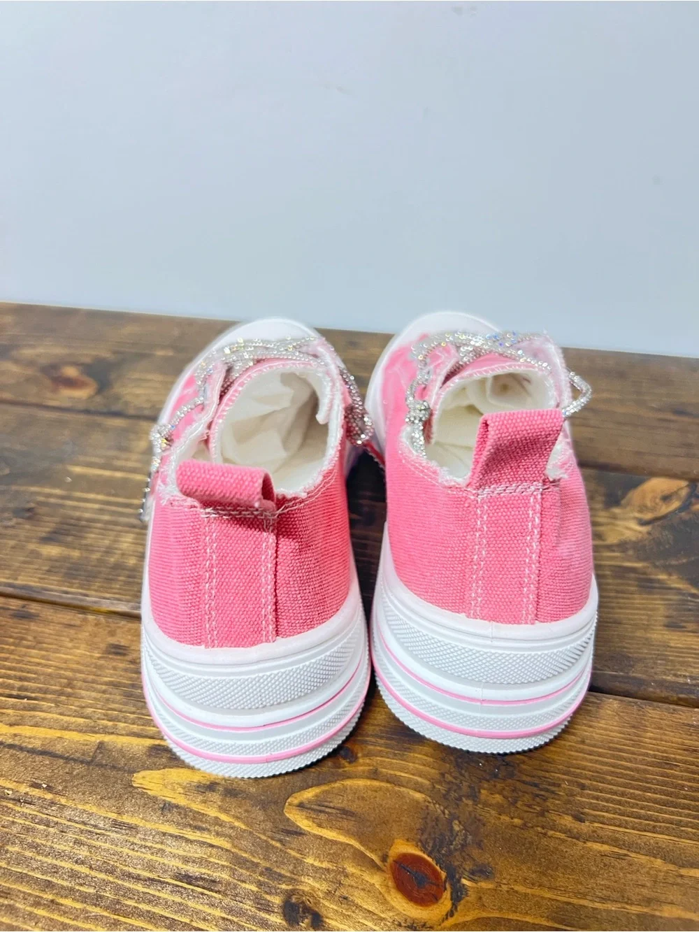 VERY G Women's Very G Aman Sparkle Shoes pink